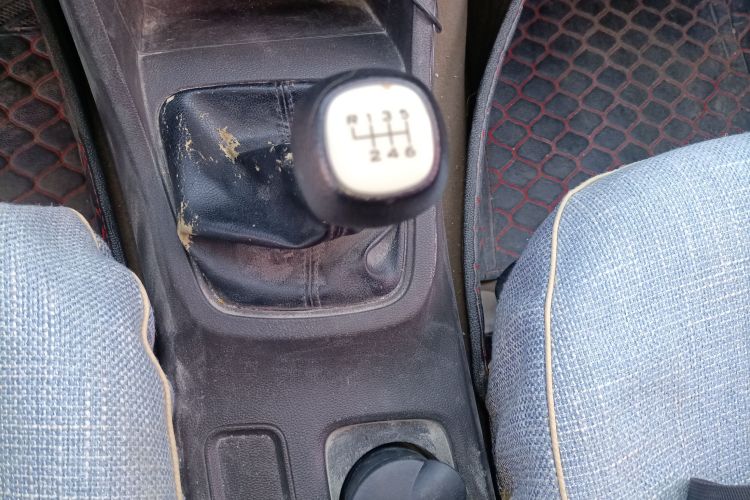 五菱汽车 五菱宏光 2019款 1.5L S舒适型国VI LAR局部细节18