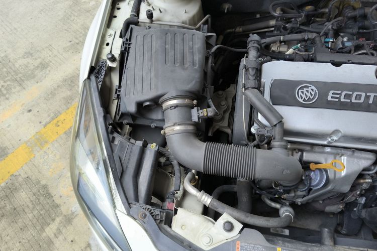 别克 君威 2015款 1.6T 领先技术型局部细节9003