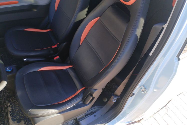 五菱汽车 宏光MINIEV 2020款 自在款 三元锂中控内饰19