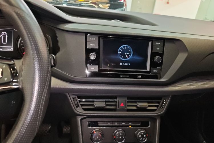 大众 途岳 2019款 280TSI 两驱风尚版 国V中控内饰16