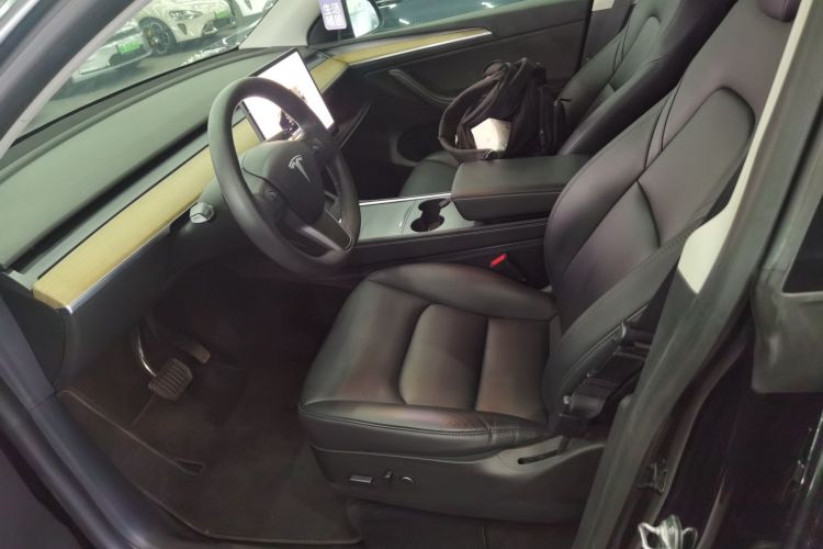 特斯拉 Model Y 2022款 后轮驱动版局部细节19