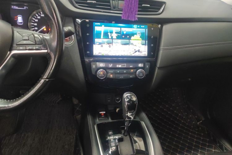 日产 奇骏 2020款 2.0L XL ITS CVT 2WD智联舒适版中控内饰16