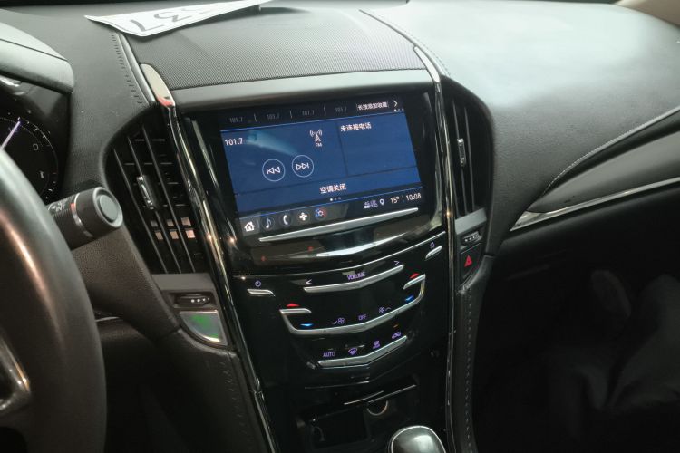 凯迪拉克ATS-L 2017款 28T 时尚型中控内饰16