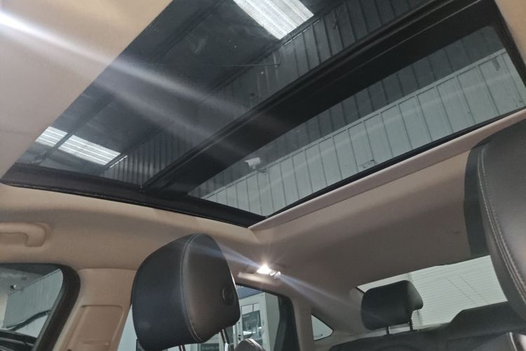 别克 君越 2021款 652T 豪华型中控内饰22