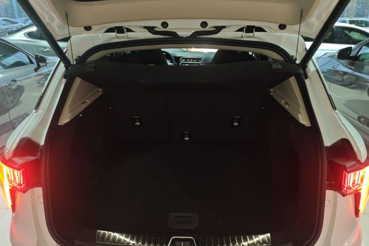 领克01 2017款 2.0T 两驱型Pro版局部细节23