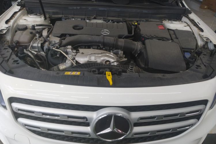 奔驰GLB 2023款 GLB 220 动感型机舱底盘24