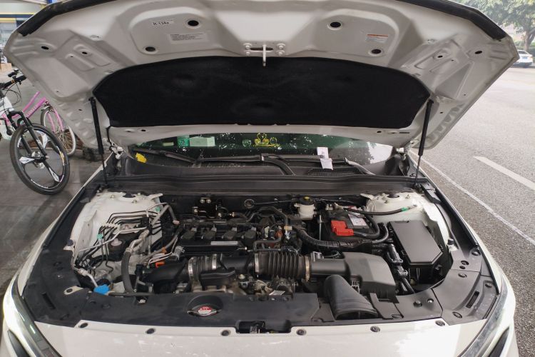 本田 雅阁 2018款 230TURBO 舒适版 国VI机舱底盘24