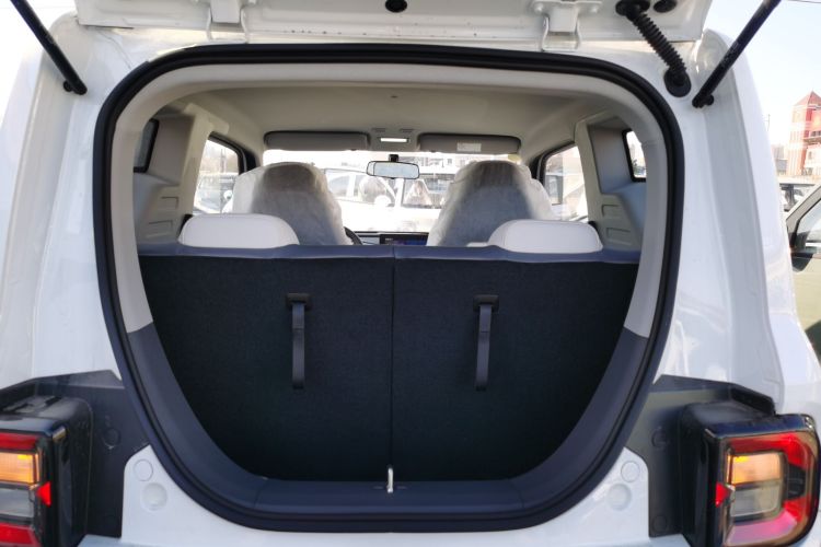 吉利银河 2025款 210km 熊猫骑士局部细节23