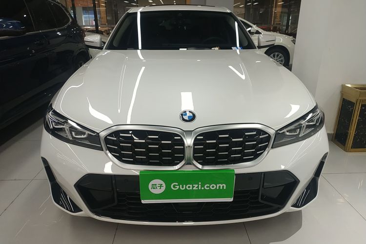 宝马3系 2025款 325Li M运动套装车身外观2