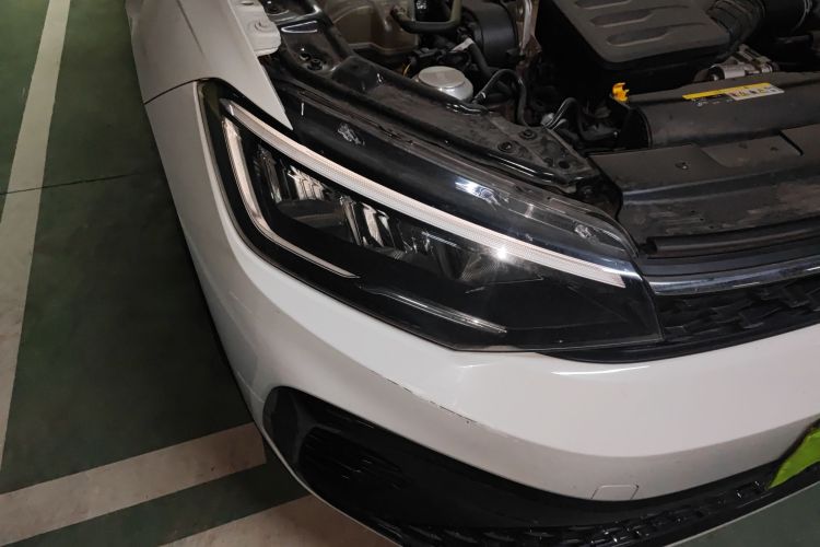 大众 朗逸 2023款 新锐 1.5L 自动新逸版车身外观8