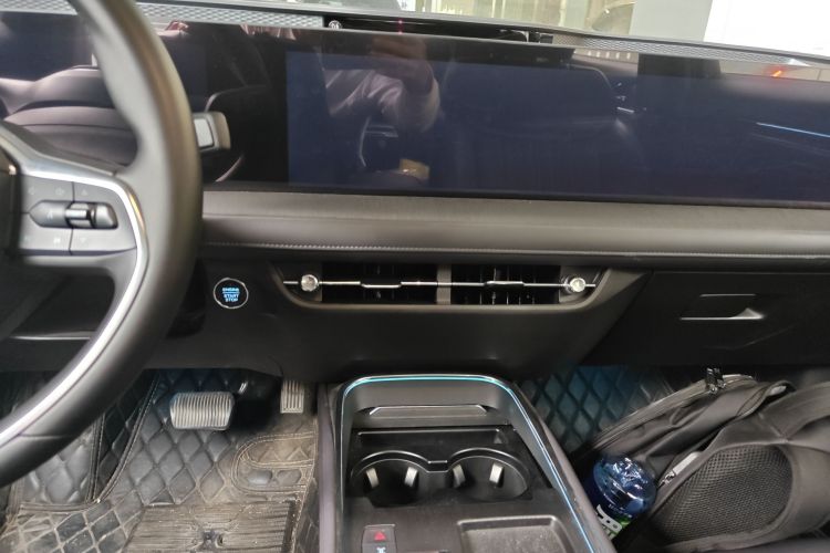 福特 蒙迪欧 2023款 EcoBoost 245 至尊型中控内饰16