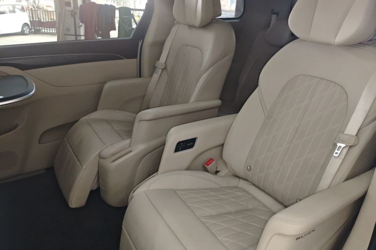 别克GL8 2022款 ES陆尊 653T 豪华型中控内饰21