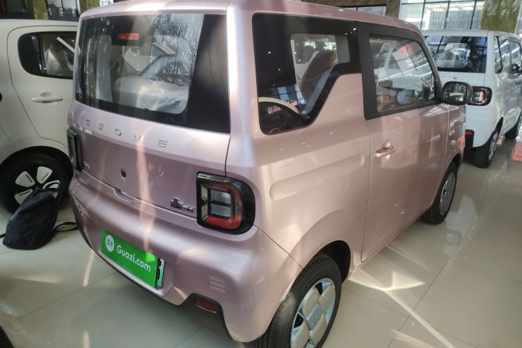 吉利银河 2024款 熊猫mini 200km 耐力熊车身外观7