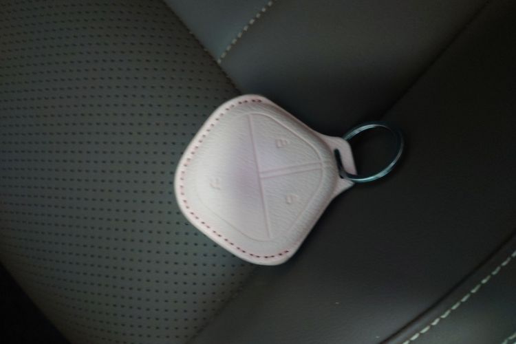 五菱汽车 五菱缤果 2023款 333km 灵犀互联款中控内饰11