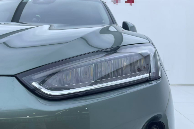 鸿蒙智行 问界M5 2022款 增程后驱标准版局部细节36