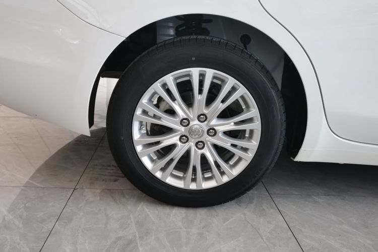 别克 英朗 2016款 15N 自动豪华型车身外观6008