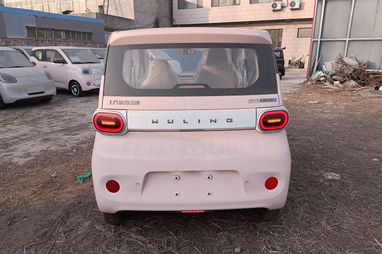 五菱汽车 宏光MINIEV 2024款 第三代 215km 青春版车身外观6004