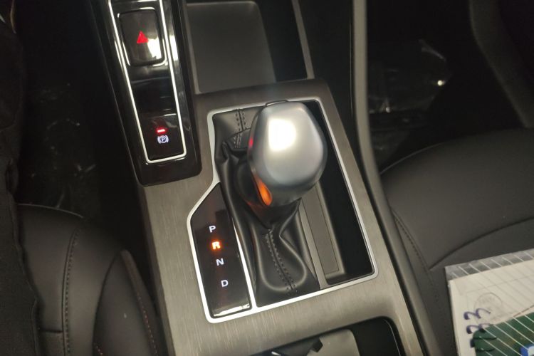 荣威i5 2026款 1.5L CVT豪华版中控内饰18