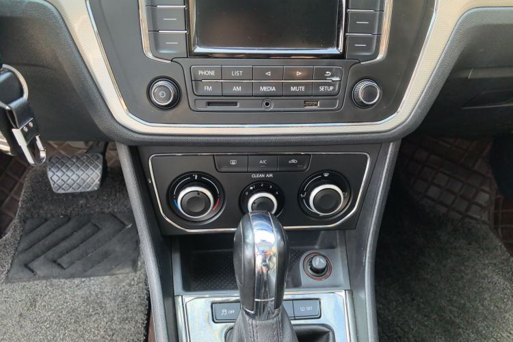 大众 朗行 2015款 1.6L 自动舒适版局部细节16