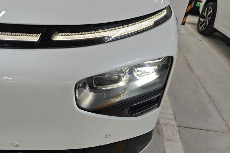 小鹏G9 2022款 702 Max局部细节36