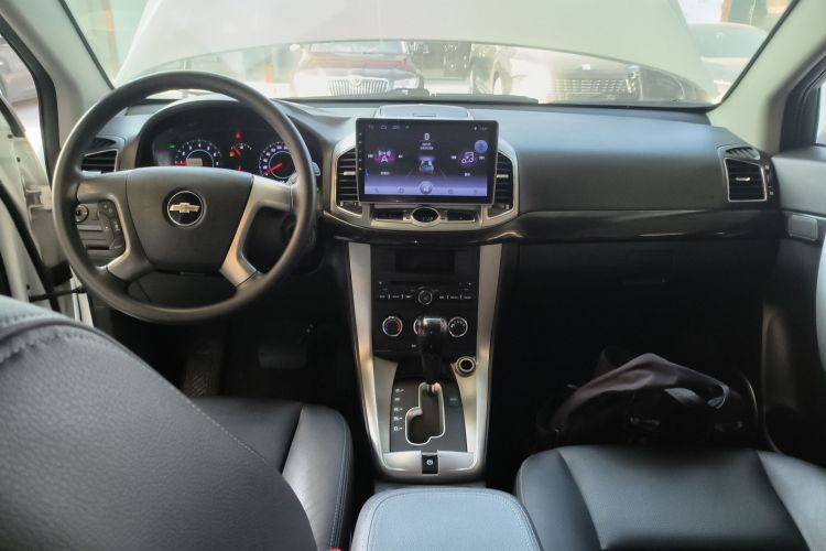 雪佛兰 科帕奇 2014款 2.4L 两驱城市版 7座局部细节18