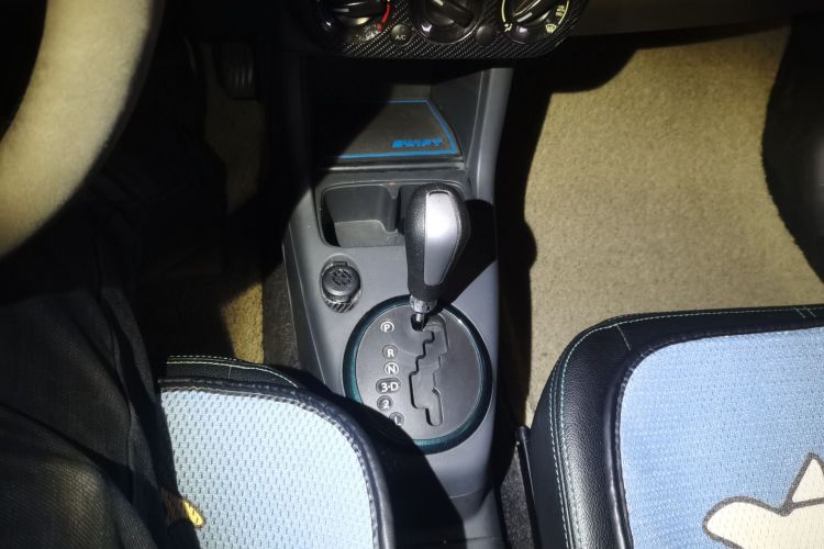 铃木 雨燕 2016款 1.5L 自动时尚型酷玩版中控内饰18