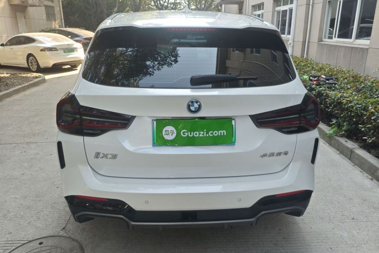 宝马iX3 2024款 创领型车身外观6