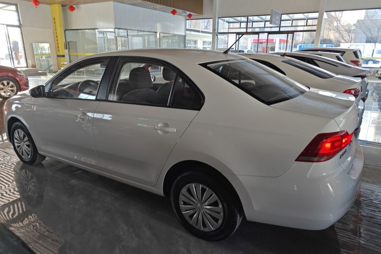 大众 桑塔纳 2021款 1.5L 手动风尚版车身外观4