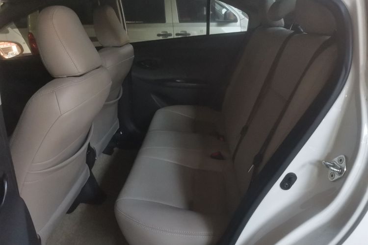 丰田 威驰 2021款 1.5L CVT创行版中控内饰7004