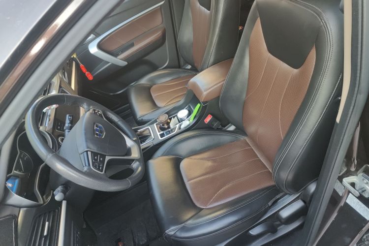 吉利汽车 帝豪 2016款 两厢RS 1.5L CVT向上版局部细节19