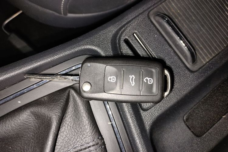 大众 朗行 2015款 230TSI DSG舒适版中控内饰11