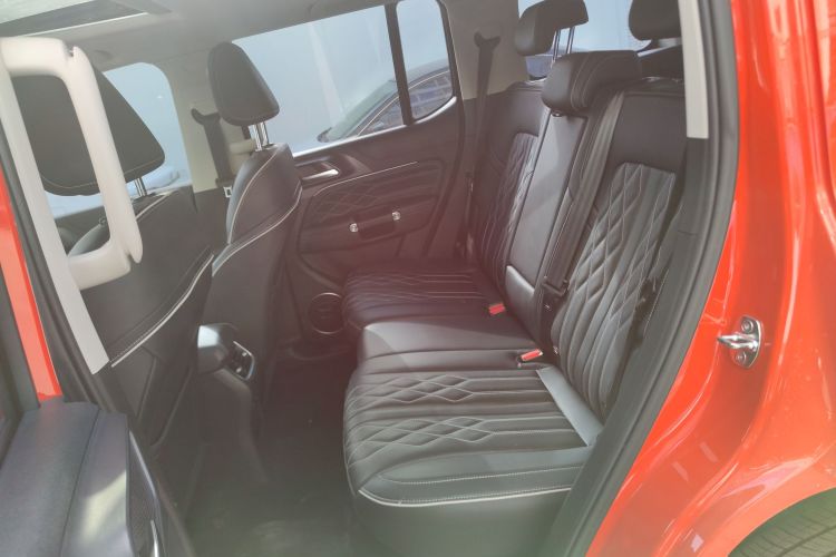 坦克300 2024款 2.0T 挑战者中控内饰7004