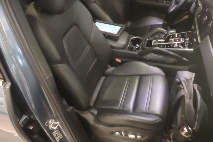 保时捷 2018款 Cayenne 3.0T局部细节41