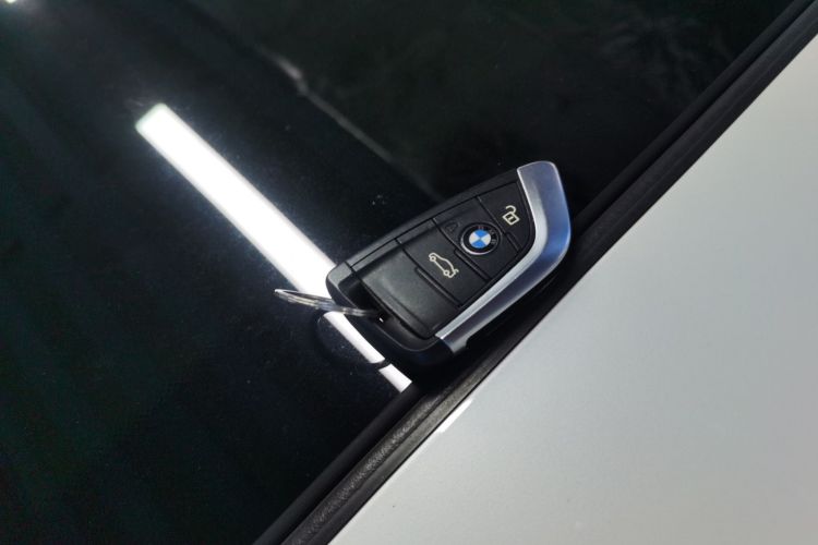 宝马X1 2019款 sDrive20Li 领先型中控内饰11