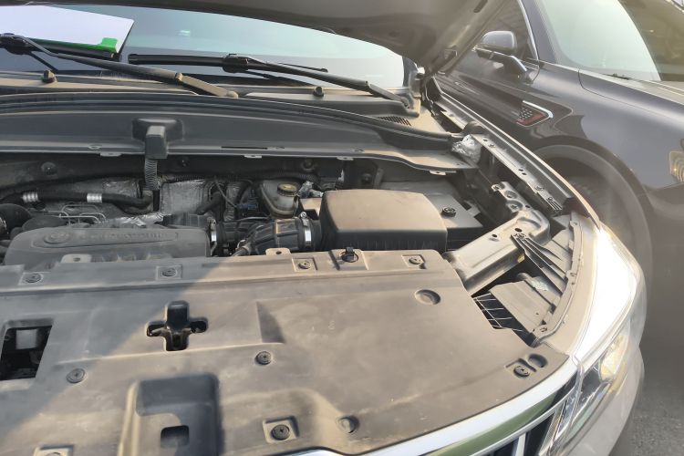 中华V6 2018款 1.5T 自动尊贵型局部细节9007