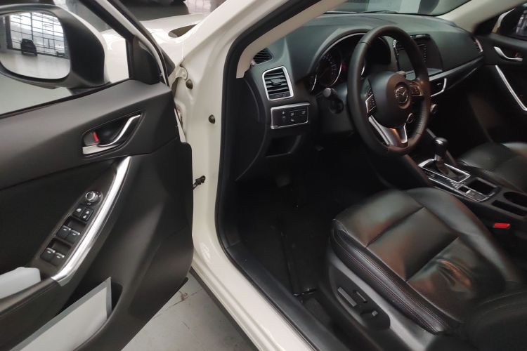 马自达CX-5 2015款 2.5L 自动四驱尊贵型中控内饰7003