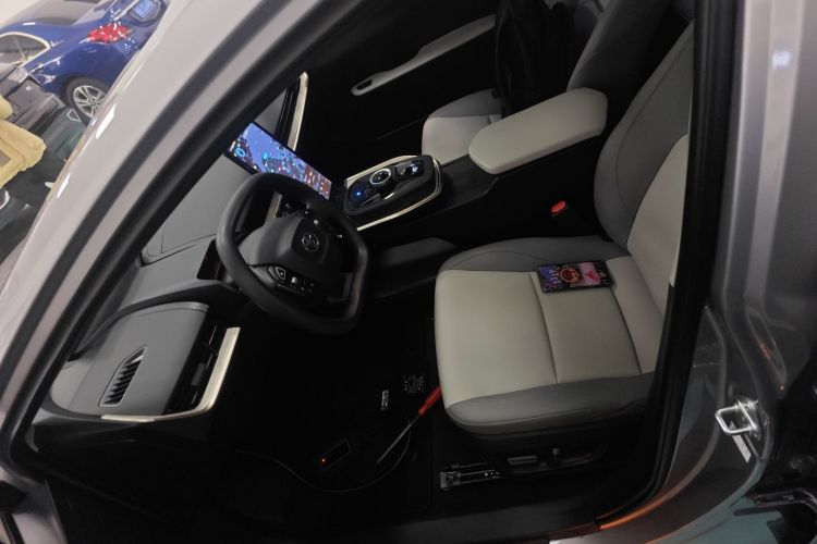 丰田bZ3 2023款 517km 精英PRO局部细节19