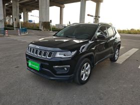 Jeep 指南者 2017款 200T 自动家享版