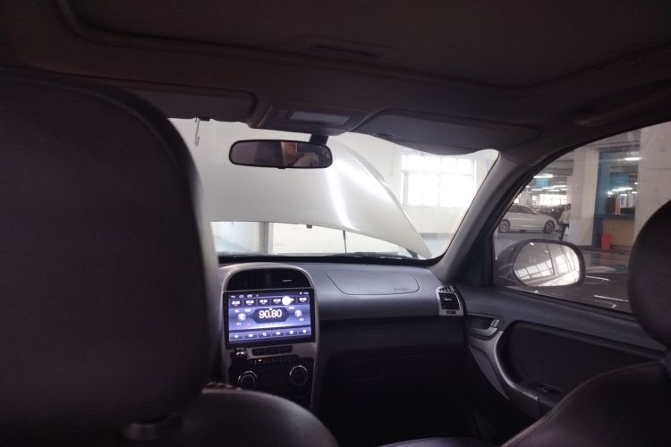 奇瑞 瑞虎3 2015款 1.6L CVT智尚纪念版中控内饰22