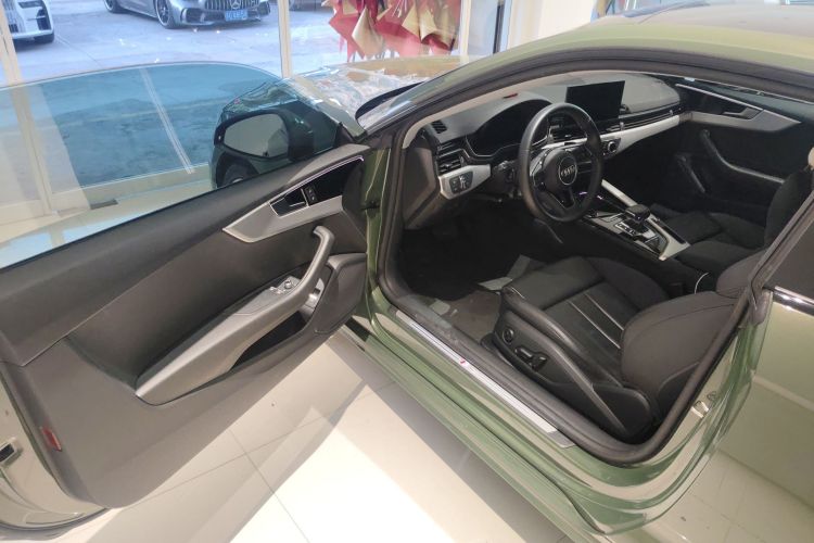奥迪A5 2022款 Coupe 40 TFSI 时尚动感型中控内饰7003
