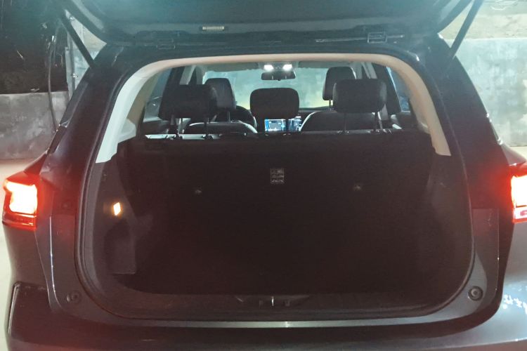 长安欧尚X7 PLUS 2022款 1.5T 蓝鲸版自动尊贵型机舱底盘23