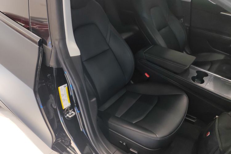 特斯拉 Model 3 2021款 标准续航后驱升级版局部细节41