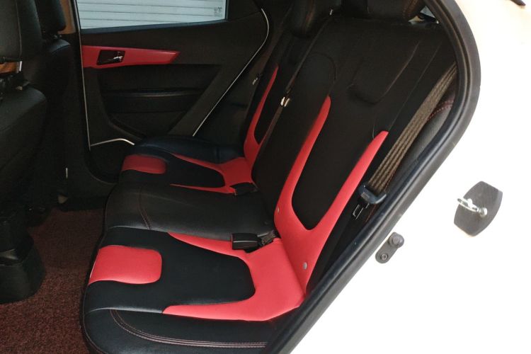 江汽集团 瑞风S2 2015款 1.5L CVT豪华智能型中控内饰21