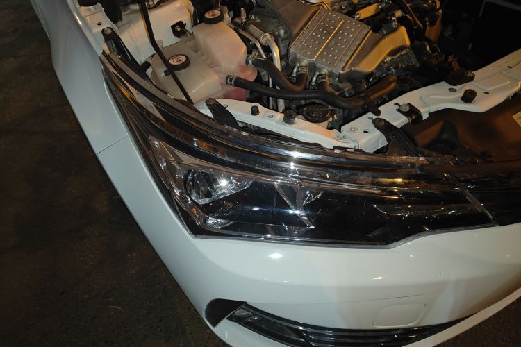 丰田 卡罗拉 2018款 1.2T S-CVT GL智享版车身外观8