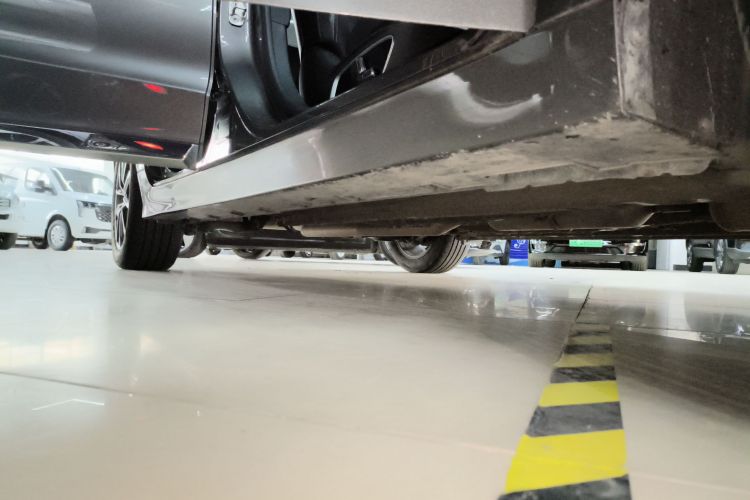 吉利汽车 博瑞 2021款 1.8T 领航版局部细节9001