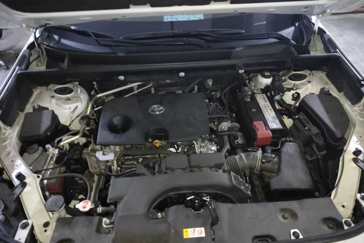 丰田 RAV4荣放 2021款 2.0L CVT两驱风尚PLUS版机舱底盘24