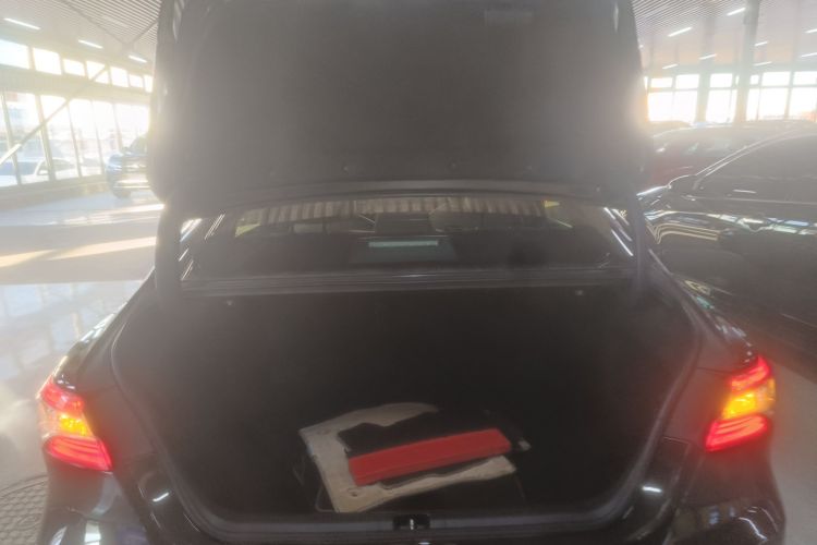 丰田 凯美瑞 2018款 2.0G 豪华版局部细节23