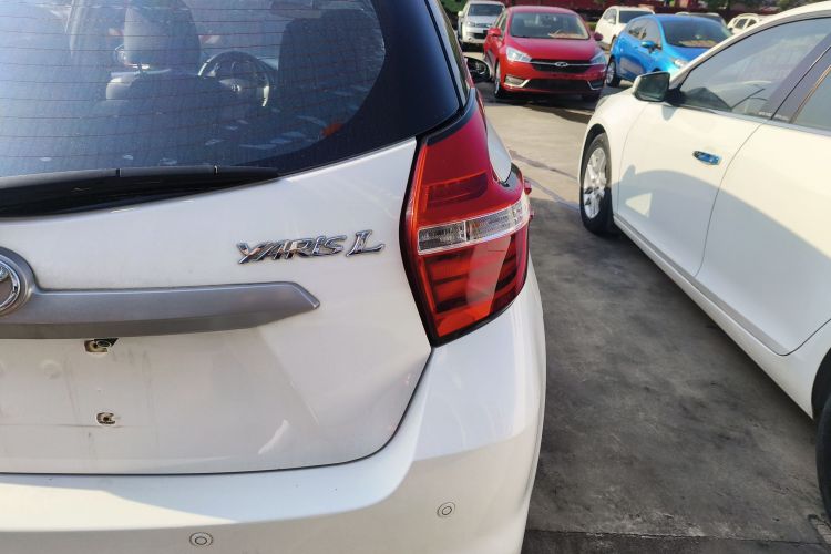 丰田 YARiS L 致炫 2020款 1.5L CVT领先版车身外观9