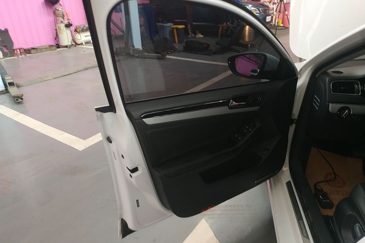 大众 速腾 2016款 230TSI 25周年纪念版中控内饰7007