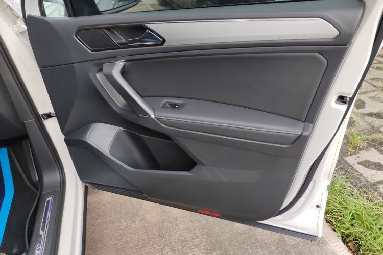 大众 途观L新能源 2020款 430PHEV 插电混动旗舰版中控内饰7005